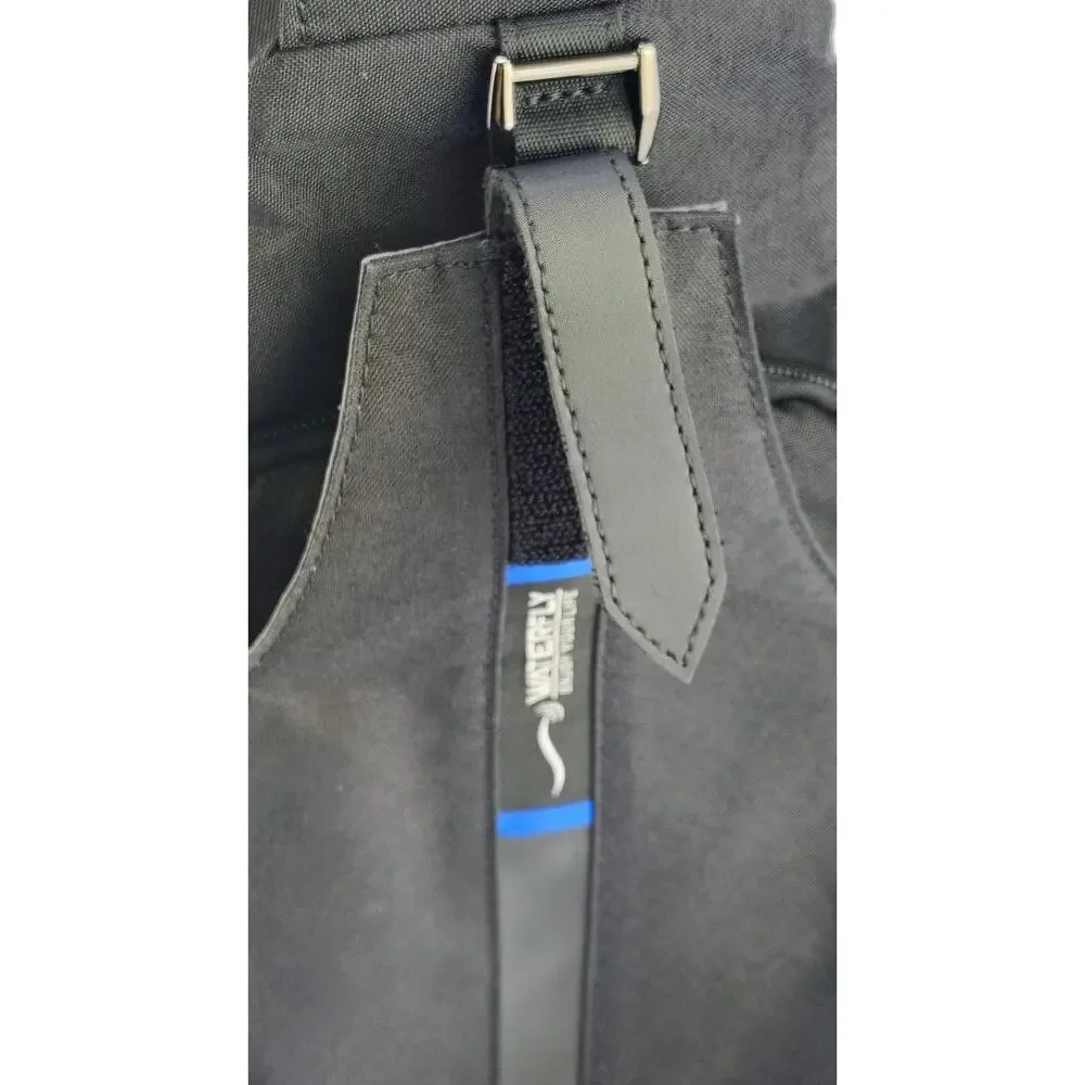 Waterfly crossbody sling